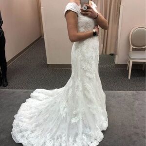 Oleg Cassini Wedding Dress